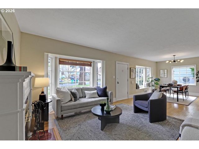 2915 Ne 47TH Ave, Portland, OR 97213