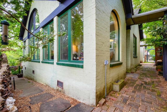 109 Linwood Court, Little Rock, AR 72207