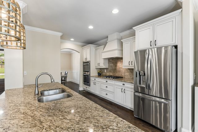 1086 Cantwell Pl, Spring Hill, TN 37174