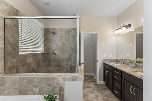 1086 Cantwell Pl, Spring Hill, TN 37174