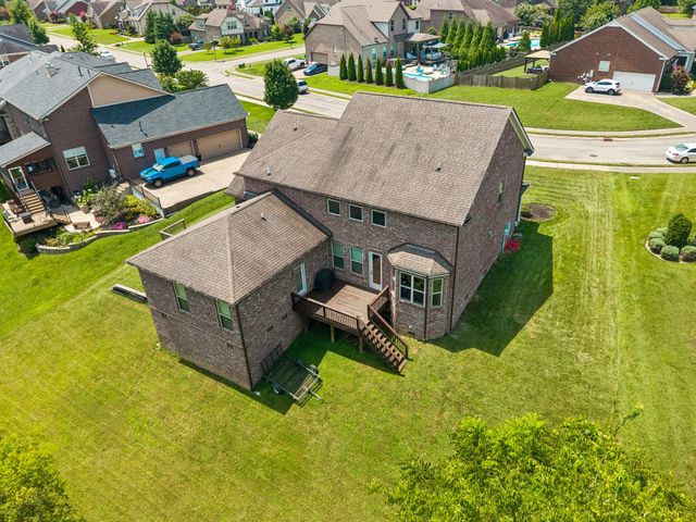 1086 Cantwell Pl, Spring Hill, TN 37174