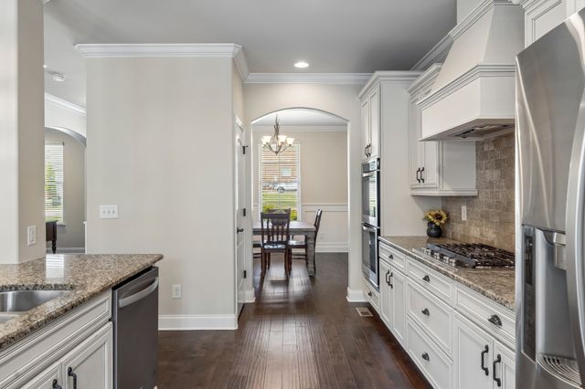1086 Cantwell Pl, Spring Hill, TN 37174