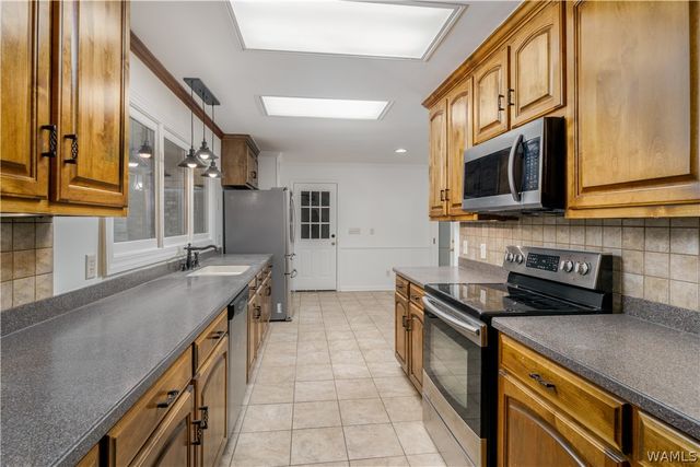 12443 COUNTRY CLUB, Northport, AL 35475