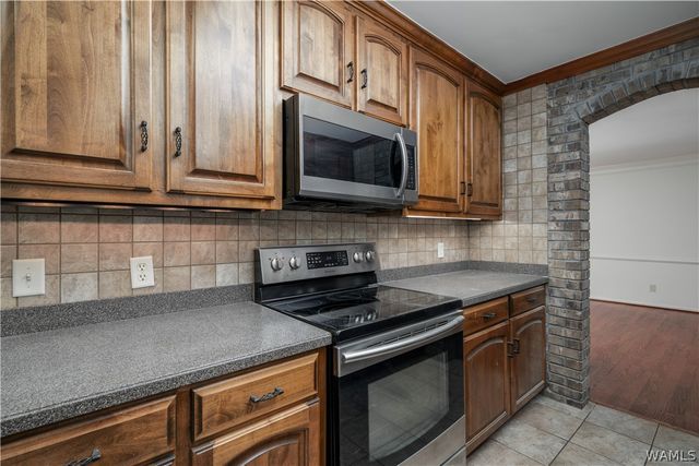 12443 COUNTRY CLUB, Northport, AL 35475