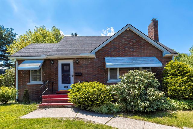 4402 PARADE Boulevard, Erie, PA 16508