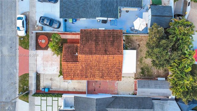 19721 SW 122nd Place, Miami, FL 33177