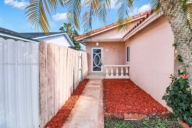 19721 SW 122nd Place, Miami, FL 33177