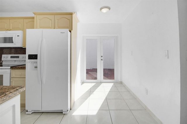 19721 SW 122nd Place, Miami, FL 33177