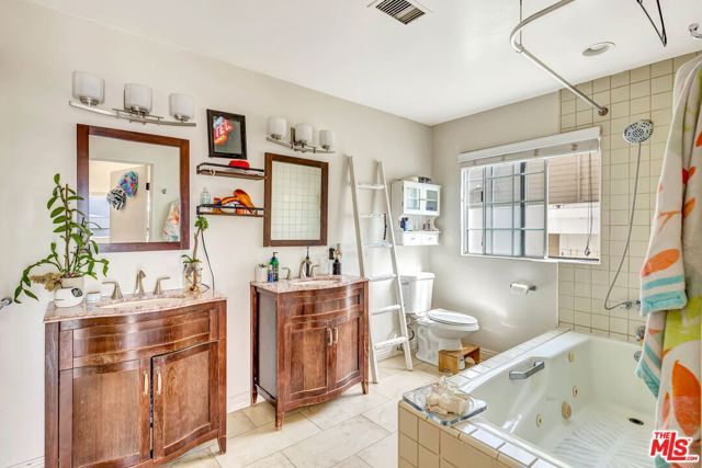 111 Paloma Avenue, Venice (los Angeles), CA 90291