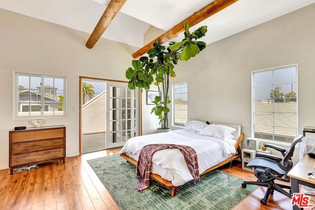 111 Paloma Avenue, Venice (los Angeles), CA 90291
