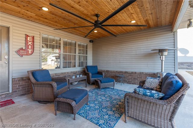 34 Denver Street, Greenwood, AR 72936