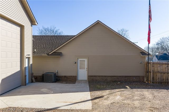 34 Denver Street, Greenwood, AR 72936