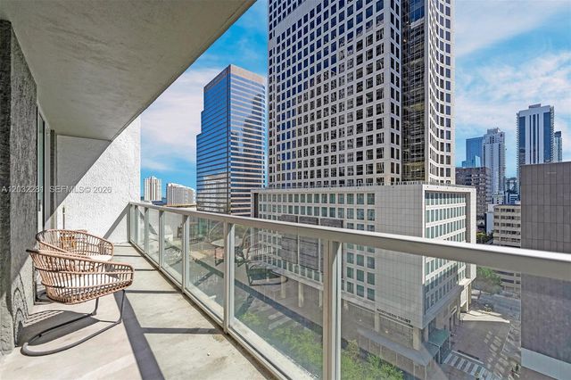 55 SE 6th Street 1208, Miami, FL 33131