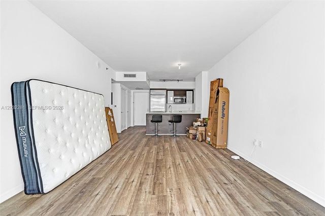 55 SE 6th Street 1208, Miami, FL 33131