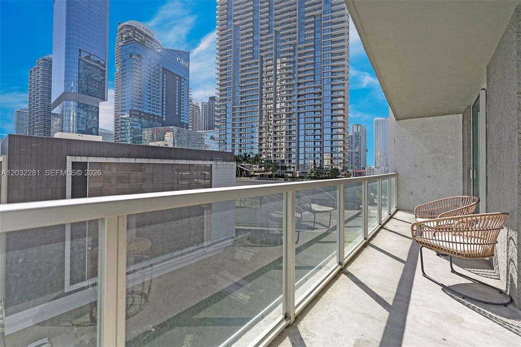 55 SE 6th Street 1208, Miami, FL 33131