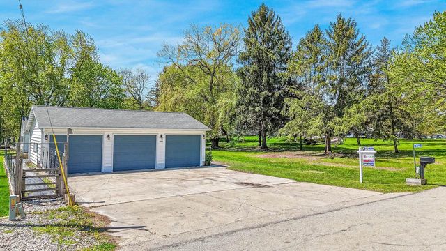 7761 BOOM BAY HEIGHTS ROAD, Larsen, WI 54947