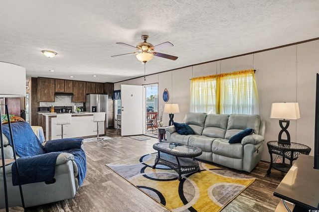 1324 Toucan Dr., North Myrtle Beach, SC 29582