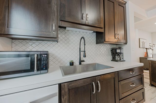 427 13th Street S, Moorhead, MN 56560