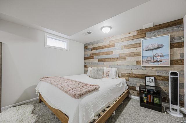 427 13th Street S, Moorhead, MN 56560