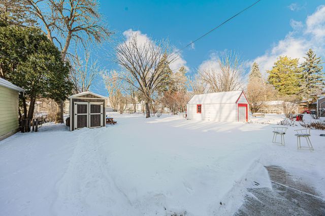 427 13th Street S, Moorhead, MN 56560