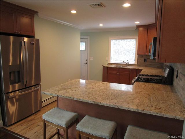 9 Gallows Hill Road, Cortlandt Manor, NY 10567