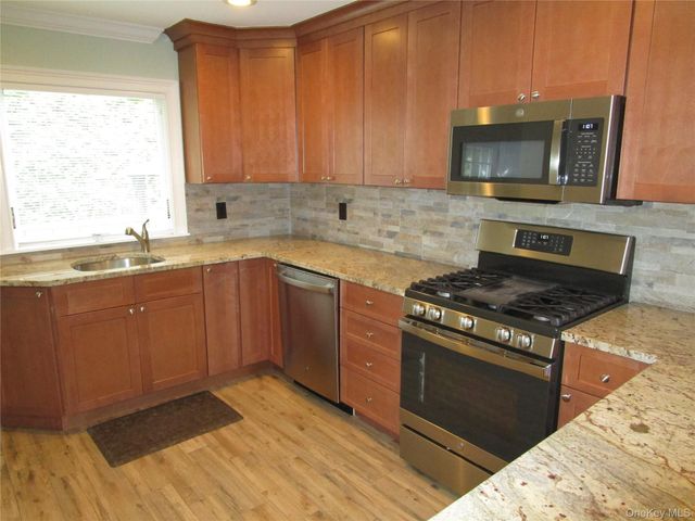 9 Gallows Hill Road, Cortlandt Manor, NY 10567