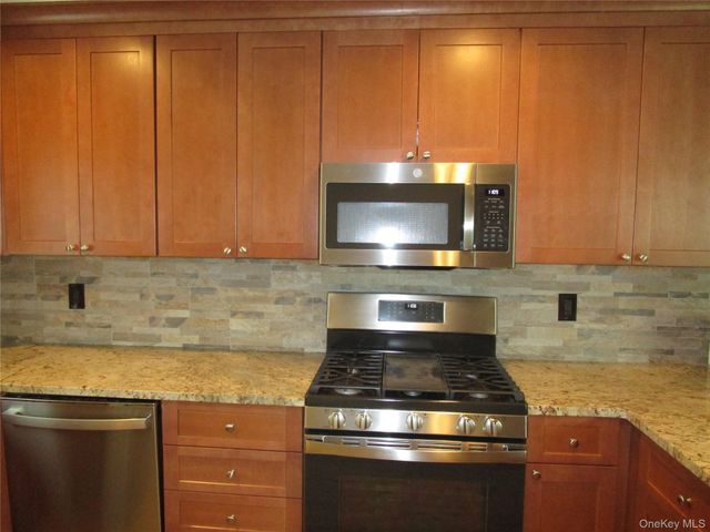 9 Gallows Hill Road, Cortlandt Manor, NY 10567