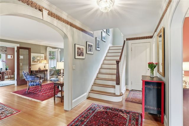 225 Oakdale Drive, Brighton, NY 14618