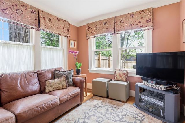 225 Oakdale Drive, Brighton, NY 14618