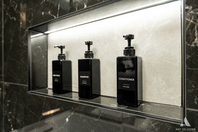 204 S Iowa Avenue, Addison, IL 60101