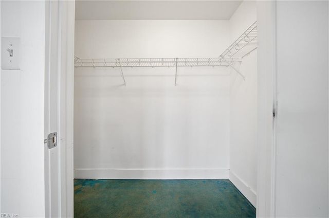 123 College Pl Unit 905, Norfolk, VA 23510