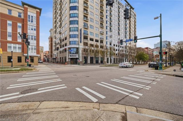 123 College Pl Unit 905, Norfolk, VA 23510