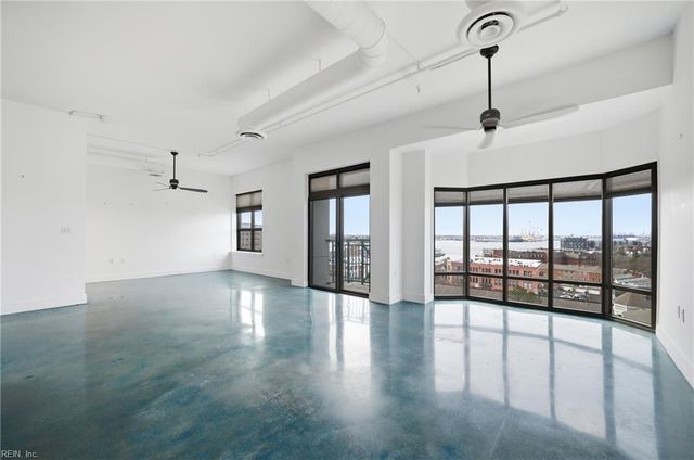 123 College Pl Unit 905, Norfolk, VA 23510