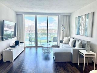 3801 S Ocean Drive 15P, Hollywood, FL 33019
