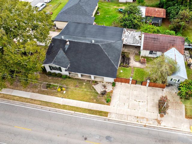 403 Tiger Dr, Thibodaux, LA 70301