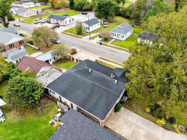 403 Tiger Dr, Thibodaux, LA 70301