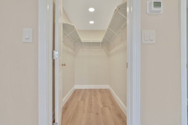 10 Thirteenth St, Wareham, MA 02538