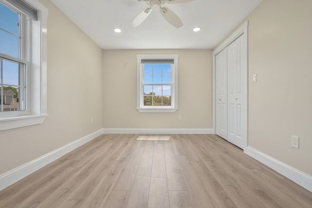 10 Thirteenth St, Wareham, MA 02538
