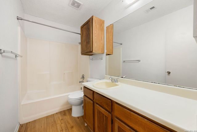 7527 Alverstone, San Antonio, TX 78250