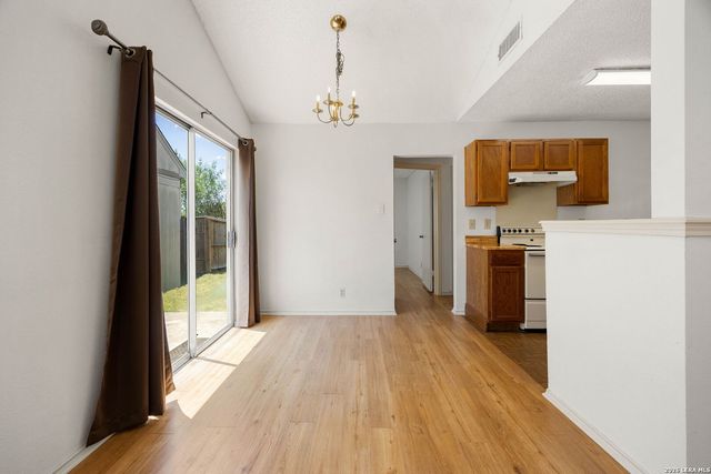 7527 Alverstone, San Antonio, TX 78250