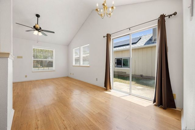 7527 Alverstone, San Antonio, TX 78250