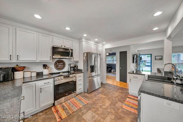 2609 Harmony Rd, Louisville, KY 40299