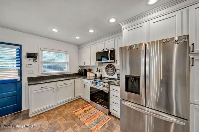 2609 Harmony Rd, Louisville, KY 40299