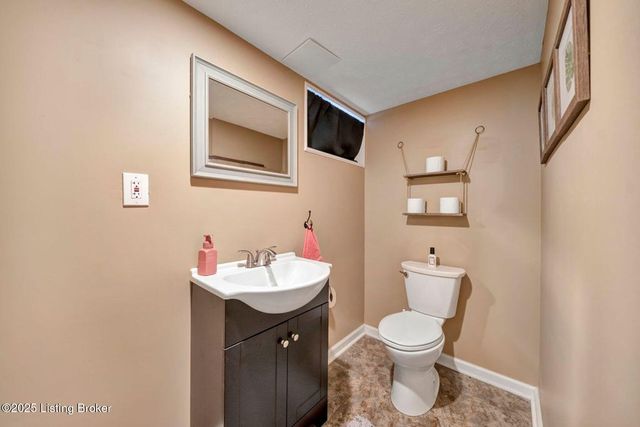 2609 Harmony Rd, Louisville, KY 40299