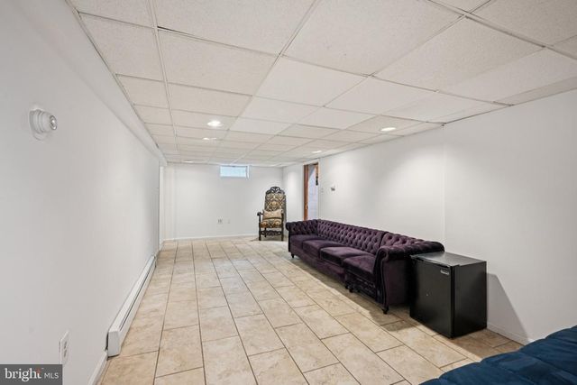 27 SCHOOL LN, Cherry Hill, NJ 08002