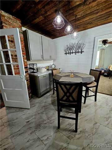 236 Coppahaunk Ave, Waverly, VA 23890