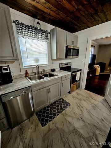 236 Coppahaunk Ave, Waverly, VA 23890