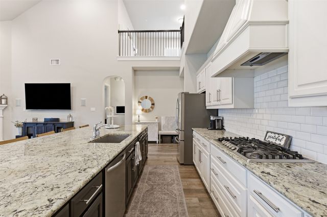 10322 Trail Ridge Drive, Fort Worth, TX 76126
