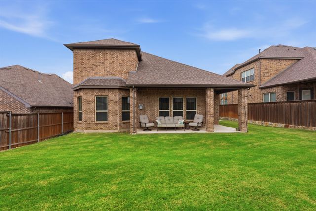 10322 Trail Ridge Drive, Fort Worth, TX 76126