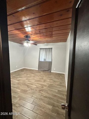 8838 N 2ND Street, Phoenix, AZ 85020